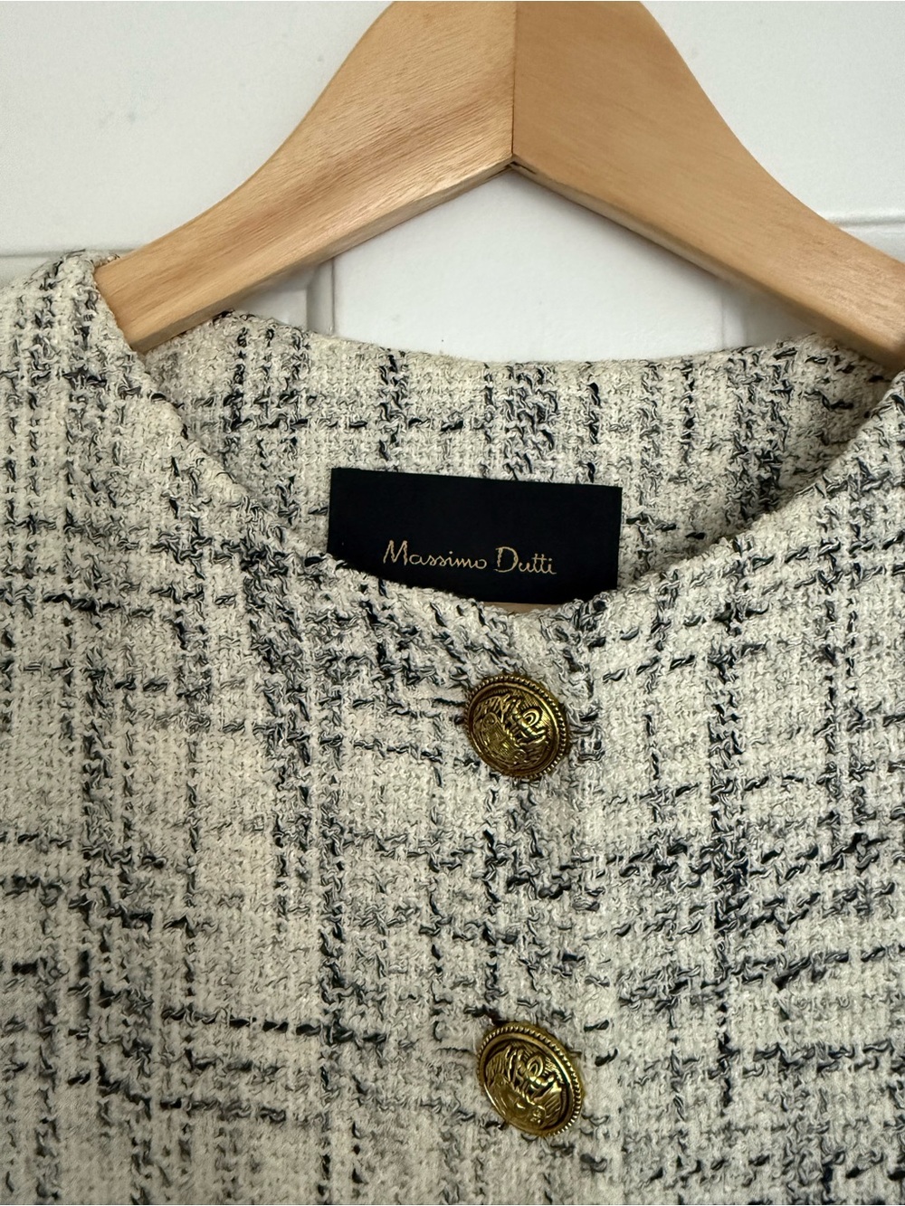 Massimo Dutti Cream and Black Tweed Blazer with Gold Buttons - Picture 3 of 4